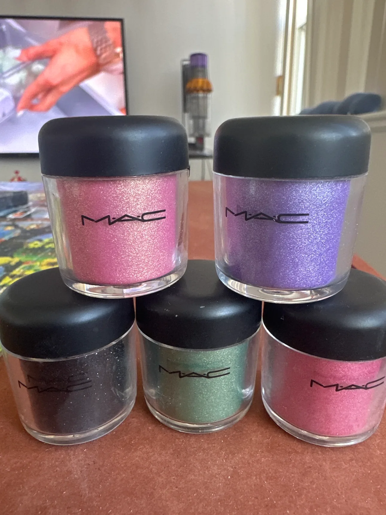 5 x MAC Pigments