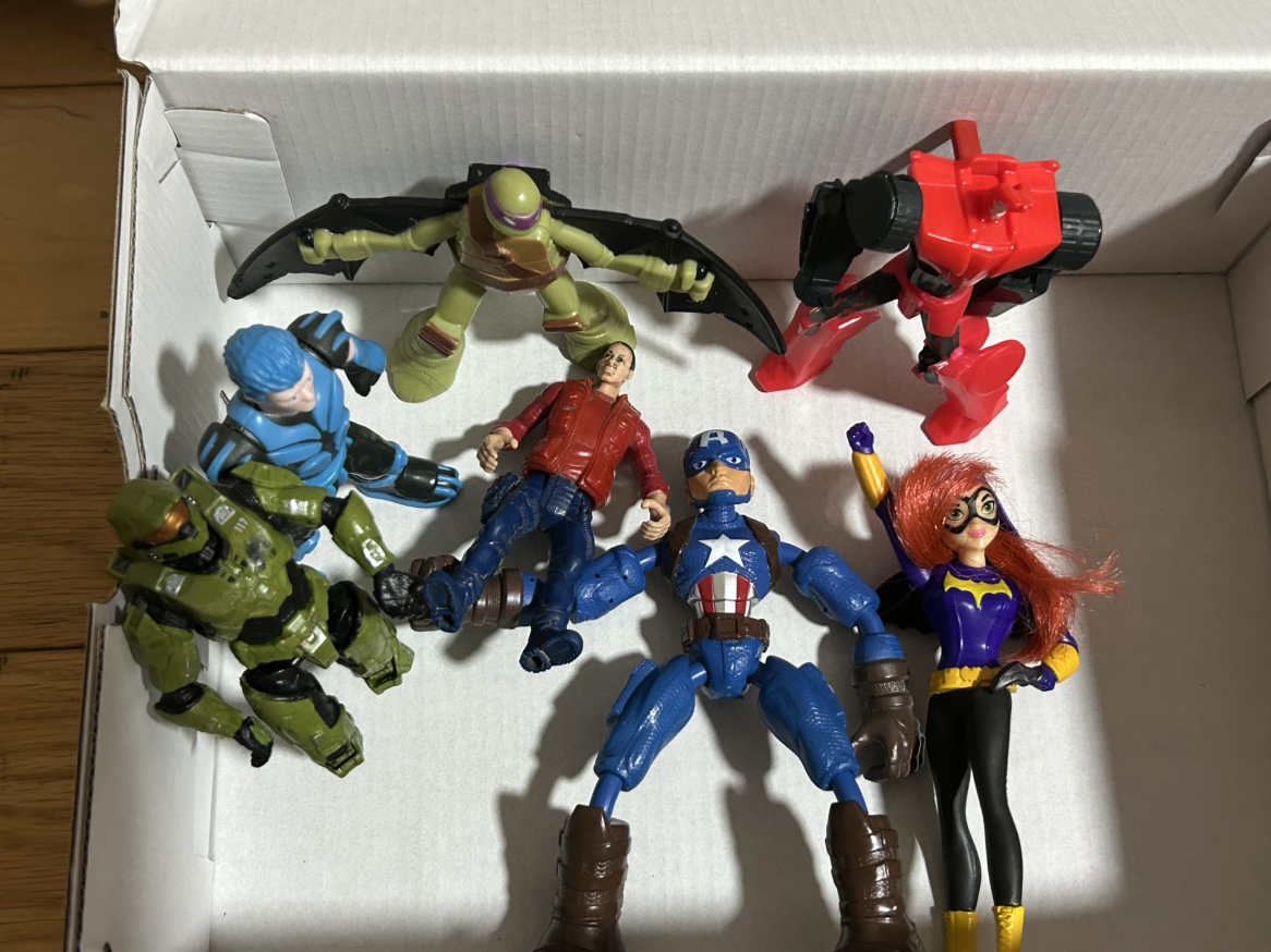 Action Figures Lot