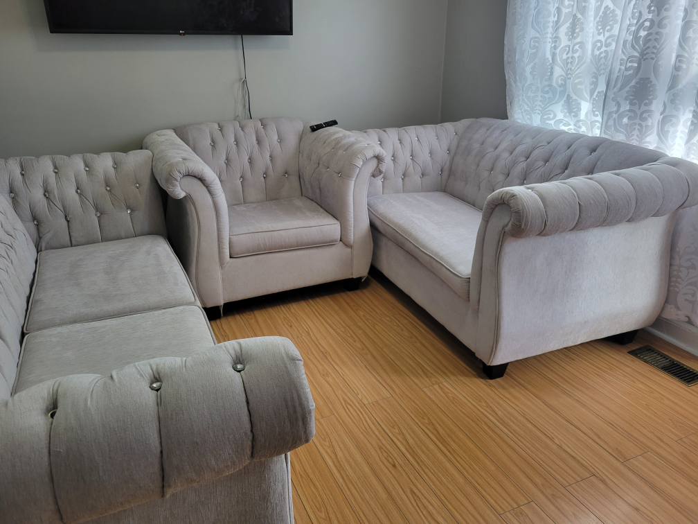 3 Piece Sectional Sofa - photo 5