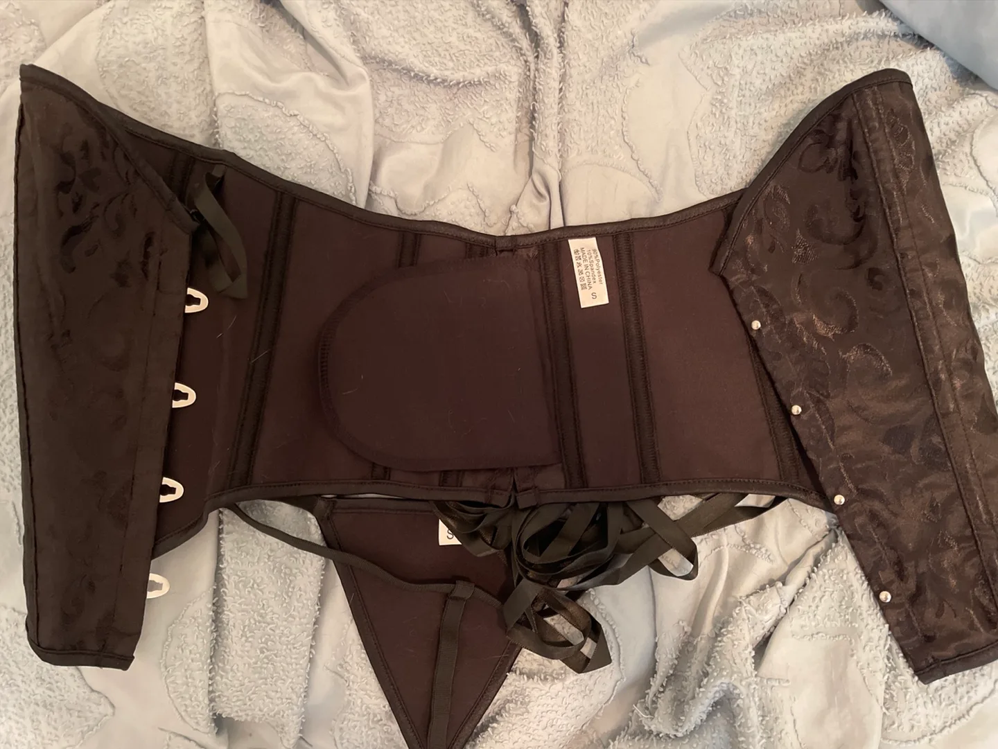 NEW Black Corset and G-String Set image indicator(4)