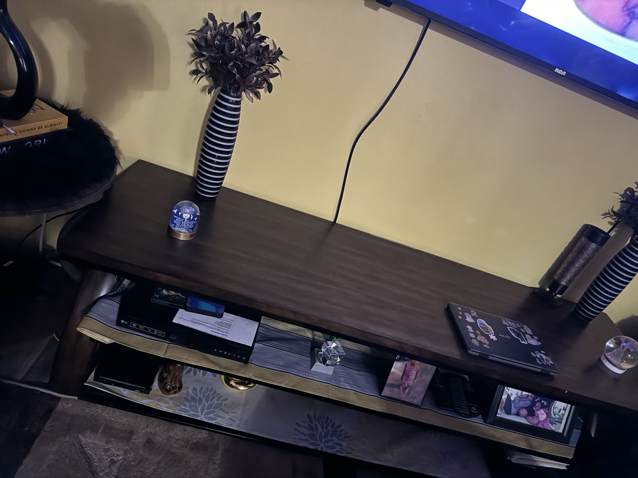 TV Stand