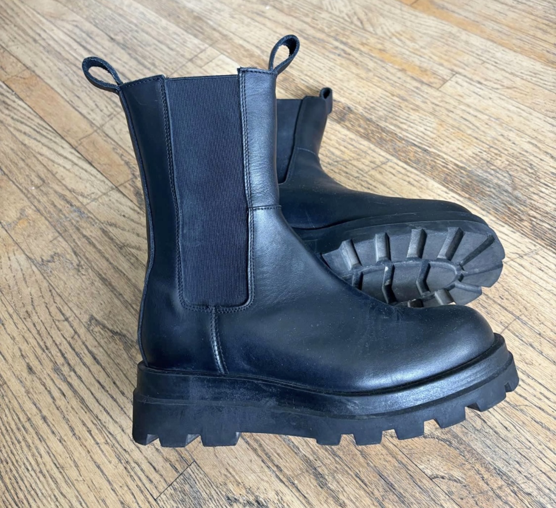 Black Leather Chelsea Boots