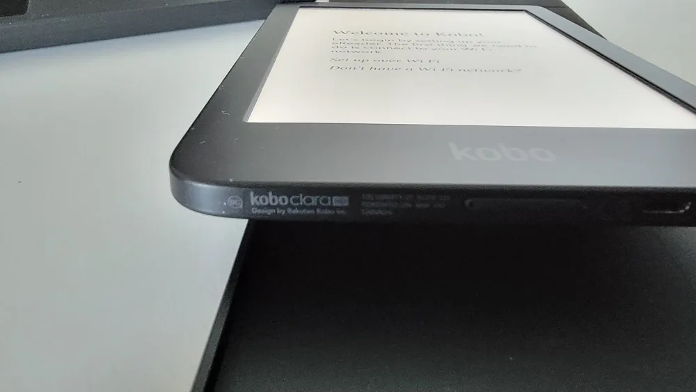 Kobo Clara HD eReader image indicator(4)