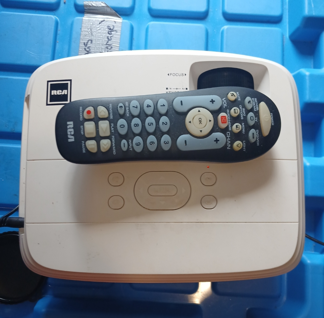 RCA Projector - photo 2