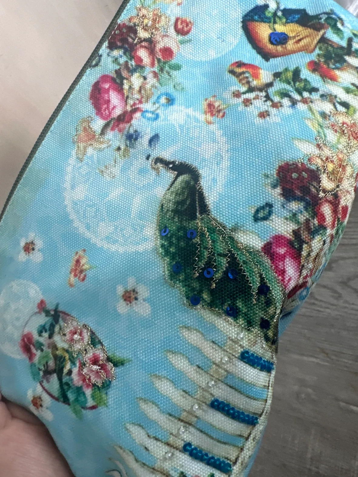 Peacock Makeup Bag image indicator(3)