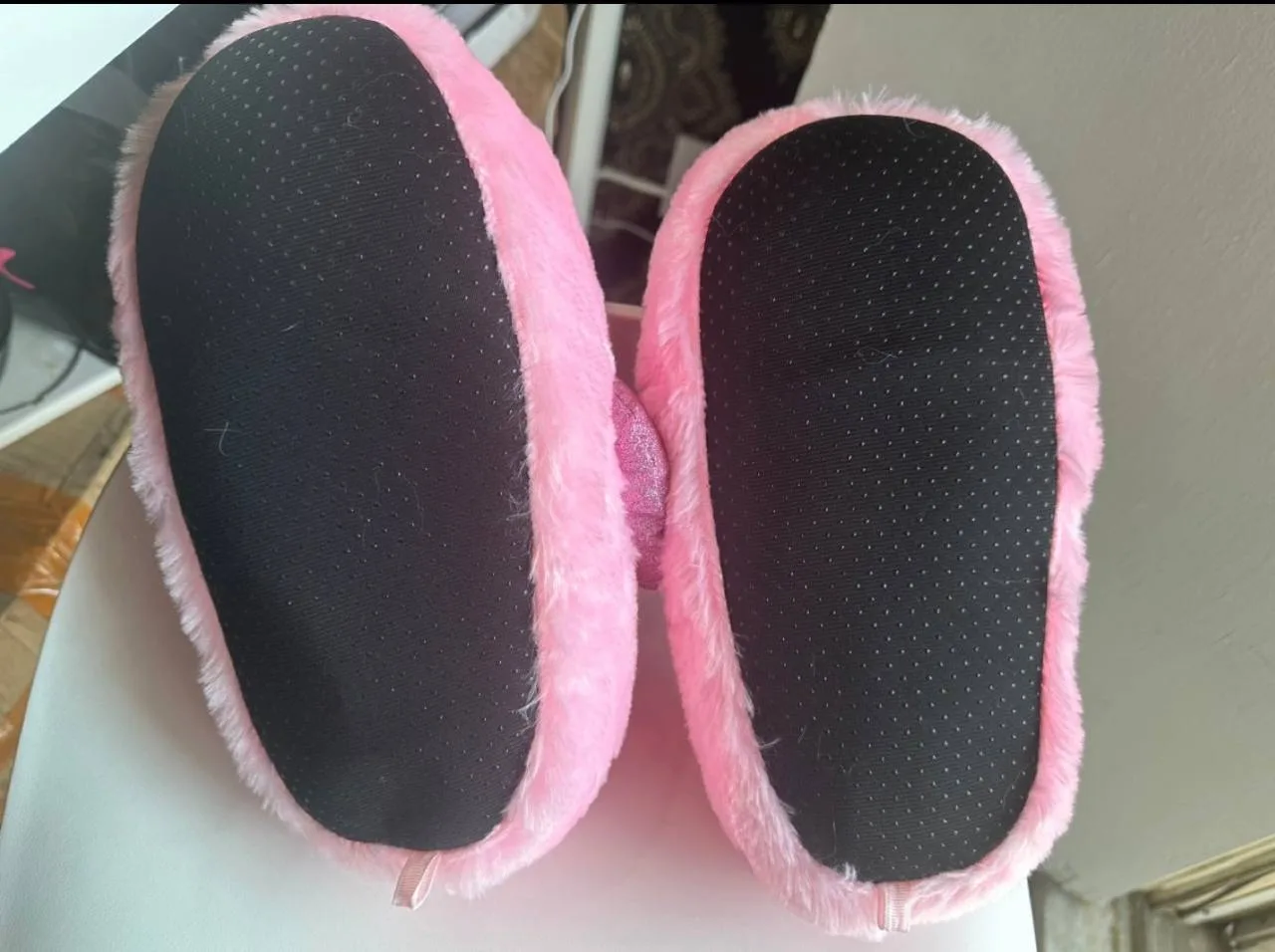 Pink Flamingo Slippers image indicator(2)