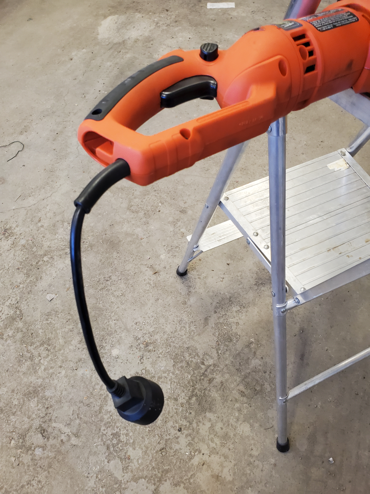 Black & Decker 24" Hedge Trimmer - photo 3