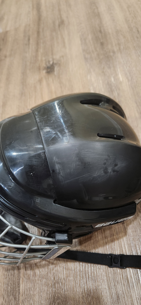 Bauer Hockey Helmet - photo 3