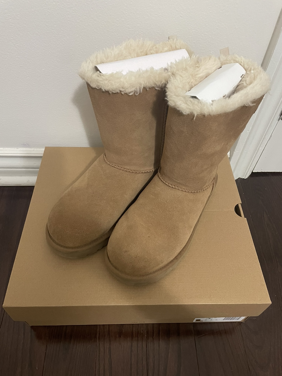 UGG Women's Classic Continuity Bow Boots - photo 3