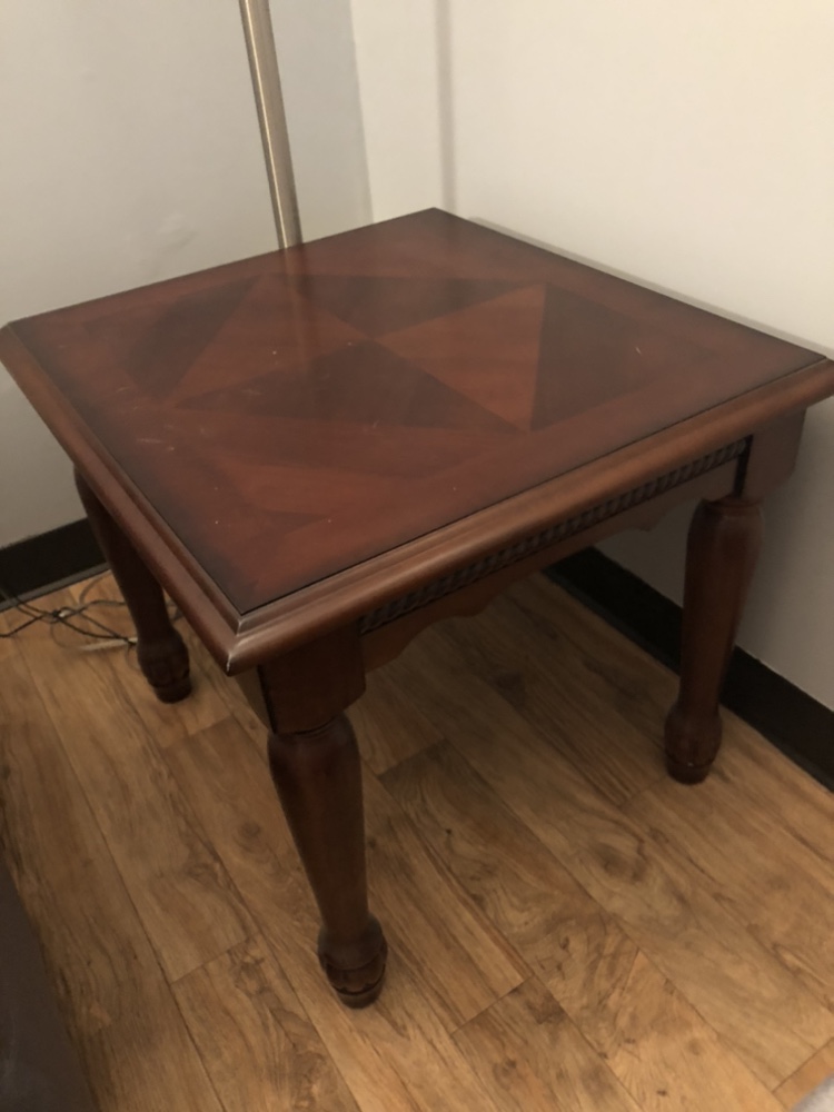 Matching End Table and Coffee Table - photo 2