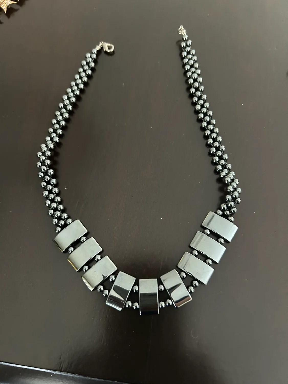 Costume Jewlery image indicator(4)