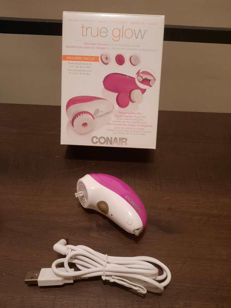 Moving sale ⚠️🚨 Rechargeable Mini facial cleasing kit - photo 5