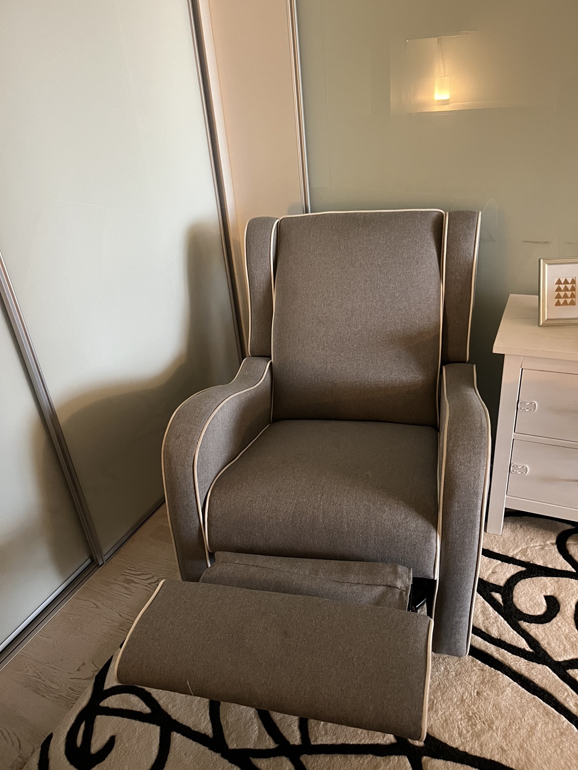 Gliding Rocker/Recliner - photo 3