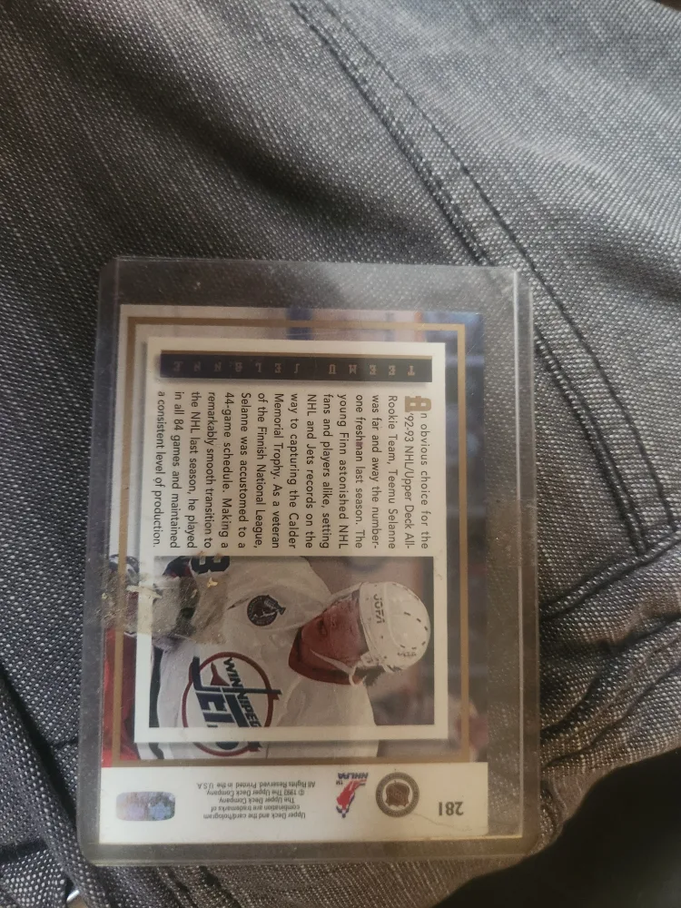 1990 Score Young Superstars Hockey Cards image indicator(3)