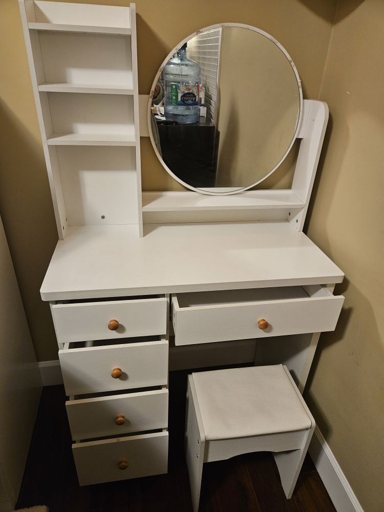 White Vanity Set with Mirror and Stool - photo 2