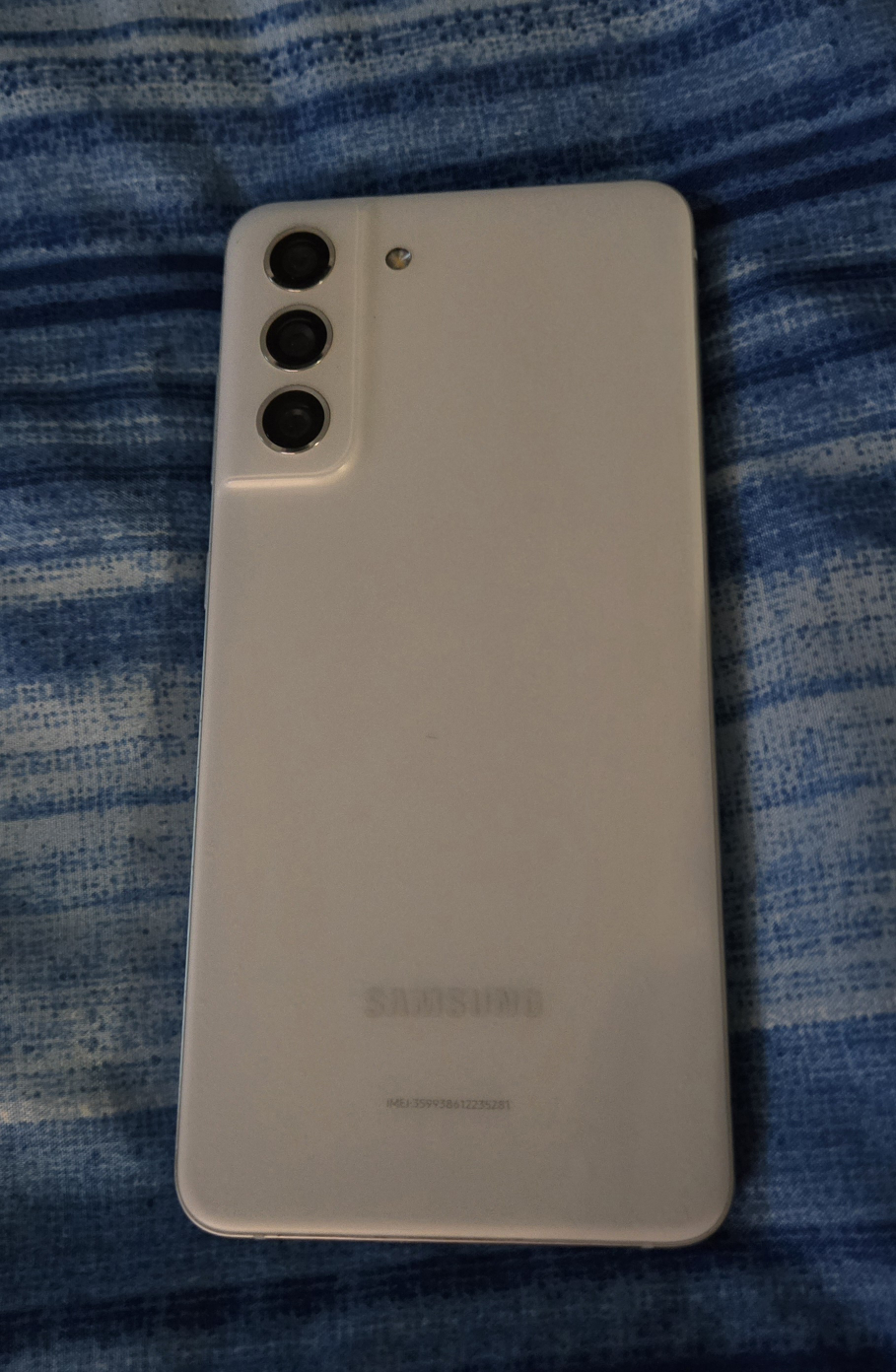 Samsung Galaxy S21FE-5G (128GB) - photo 3