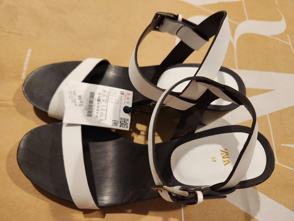 Zara White Leather Sandals - photo 3