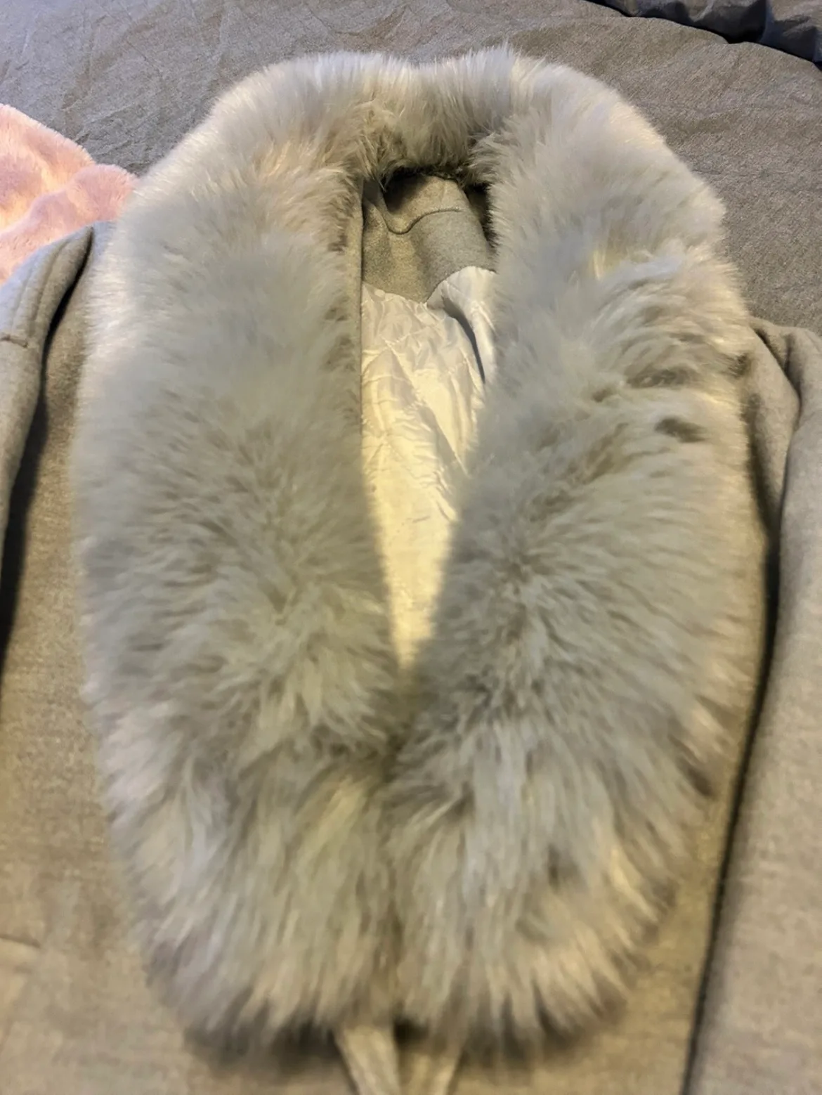 Grey Faux Fur Collar Coat image indicator(2)