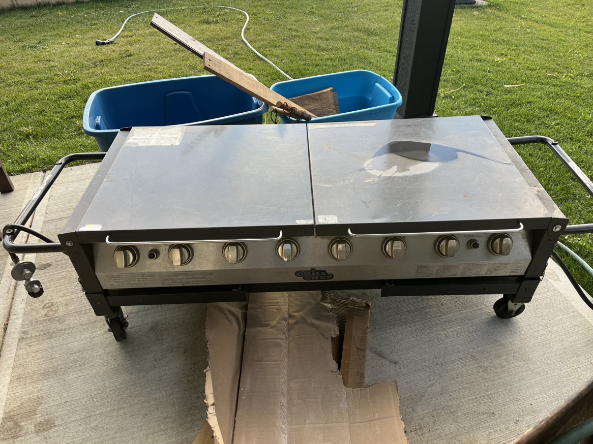 Grill Master Gas BBQ - photo 3