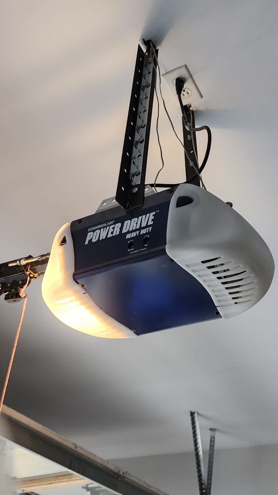 Chamberlain Garage Door Opener - photo 2