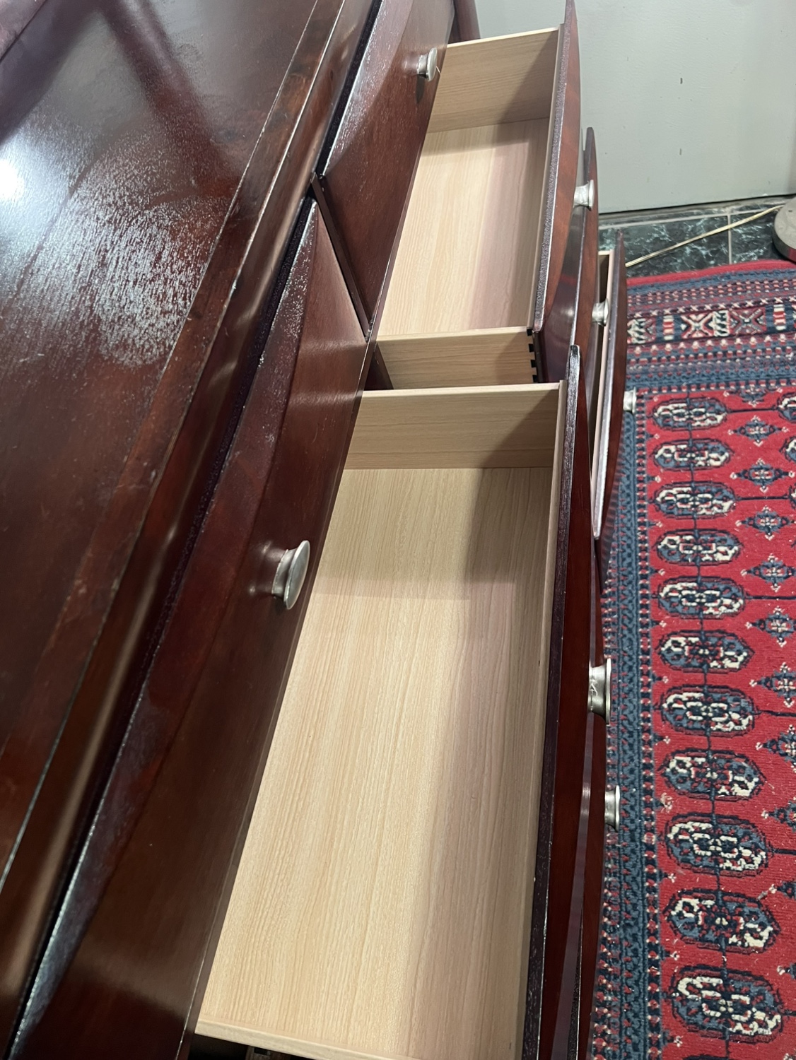 8 Drawers Dresser w/Mirror - Delivery Extra - photo 5