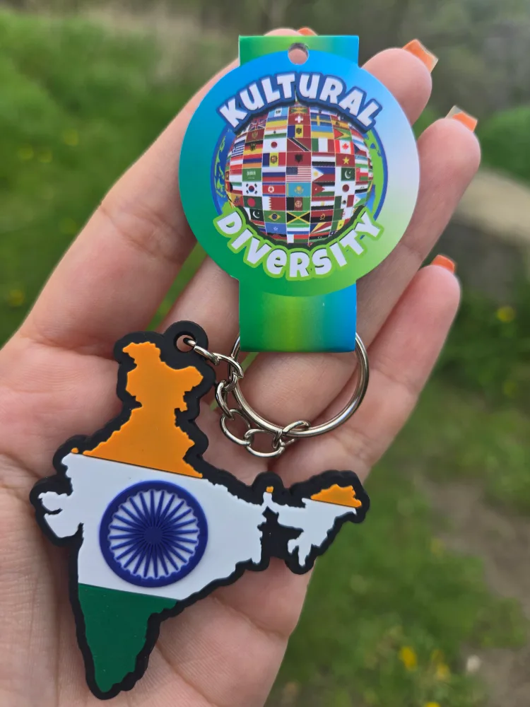 Keychains From Around The World. 2D Flag & Country $10 image indicator(2)