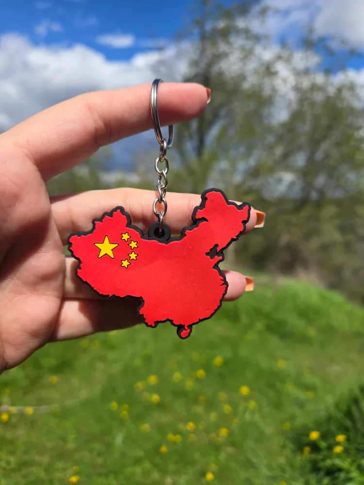 Keychains From Around The World. 2D Flag & Country $10 image indicator(8)