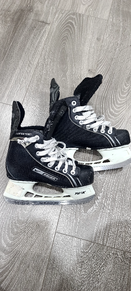 Bauer Supreme Ice Skates, US 2
