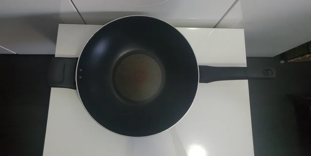 T-pal Wok Frying pan 30cm image indicator(3)