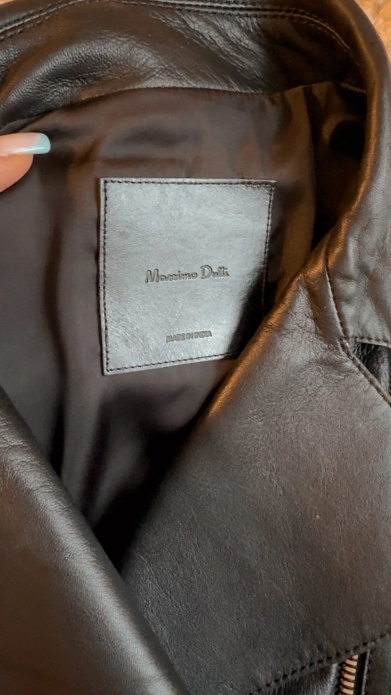 Massimo Dutti Black Leather Jacket image indicator(4)