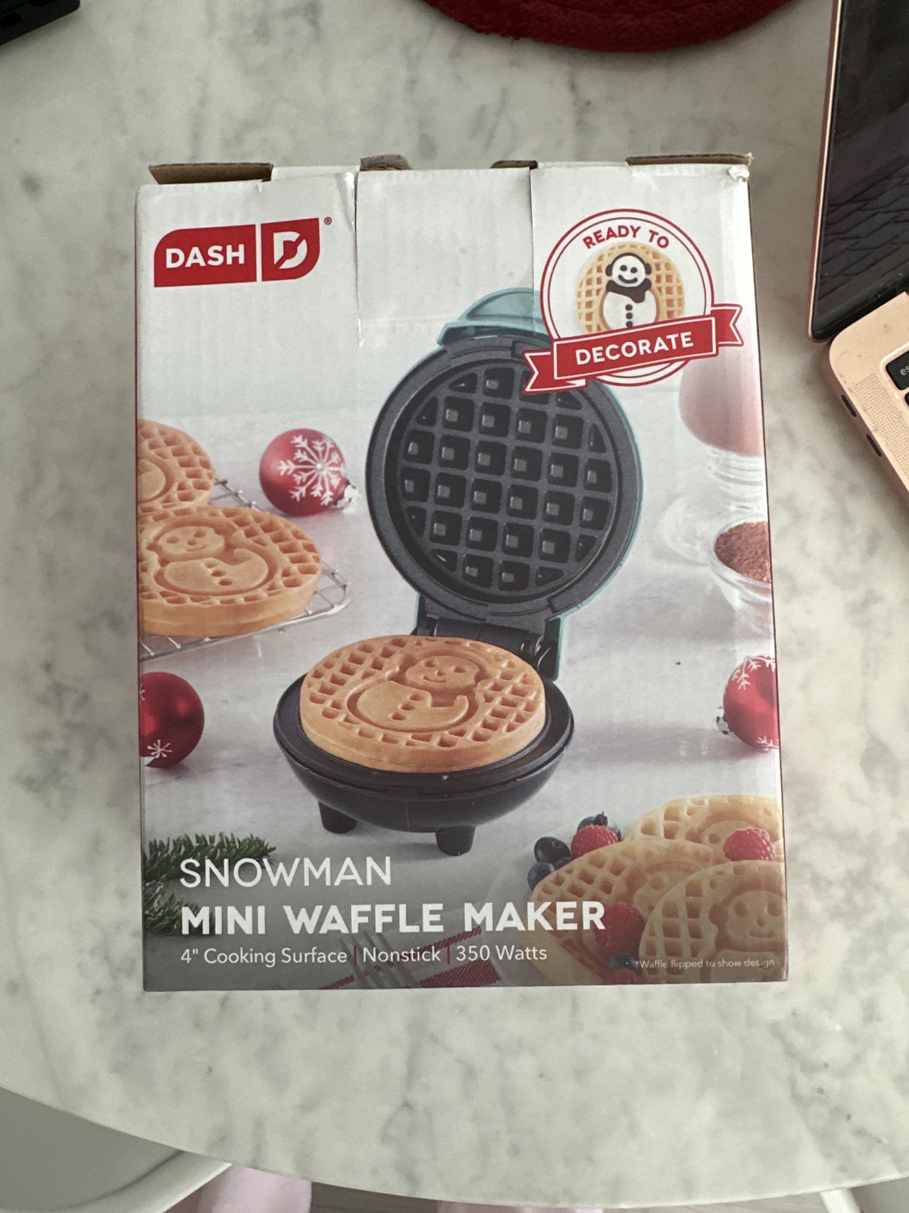 Dash Snowman Mini Waffle Maker - photo 3