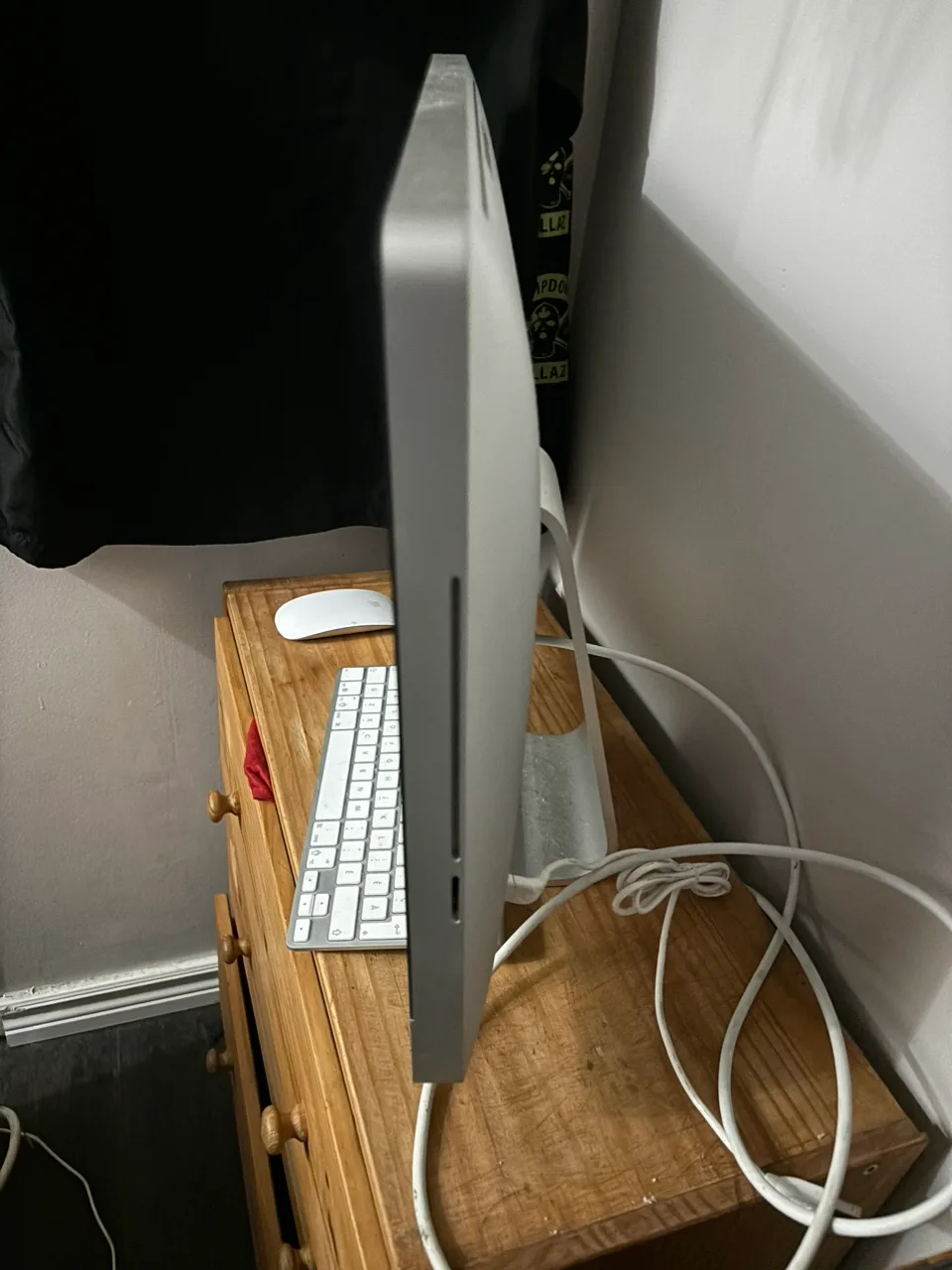 Apple iMac 27" image indicator(2)