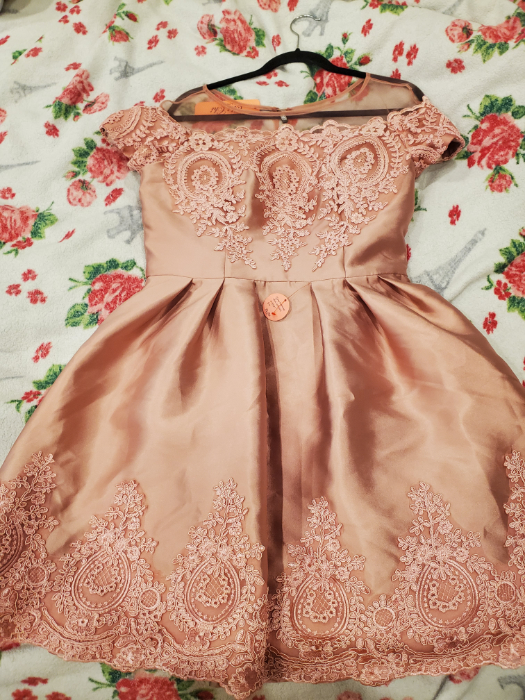 Chi Chi London Dress - Rose Gold- Size UK 14 - photo 2