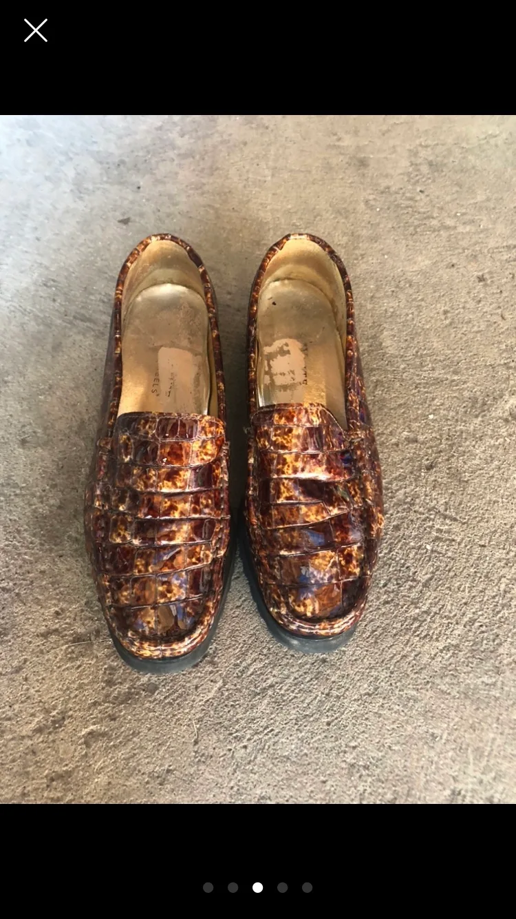 Women's Brown Leather Loafers , Size 8 image indicator(3)