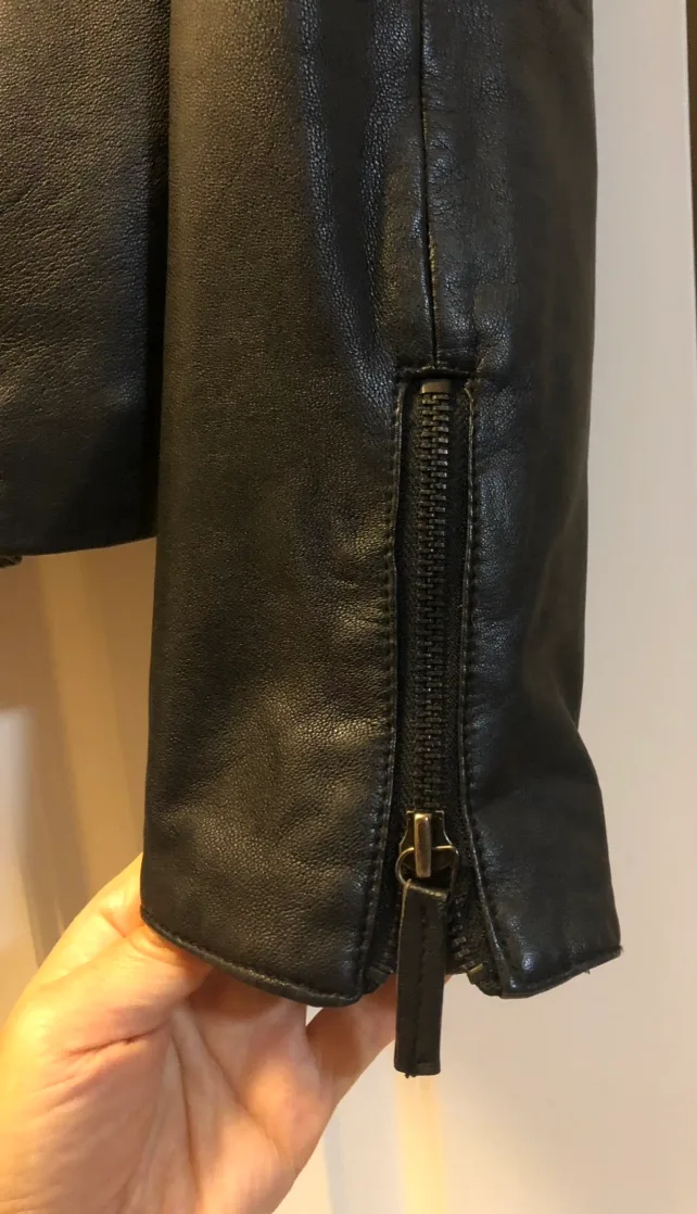 🥰Like new - Zara Woman Leather Jacket image indicator(3)
