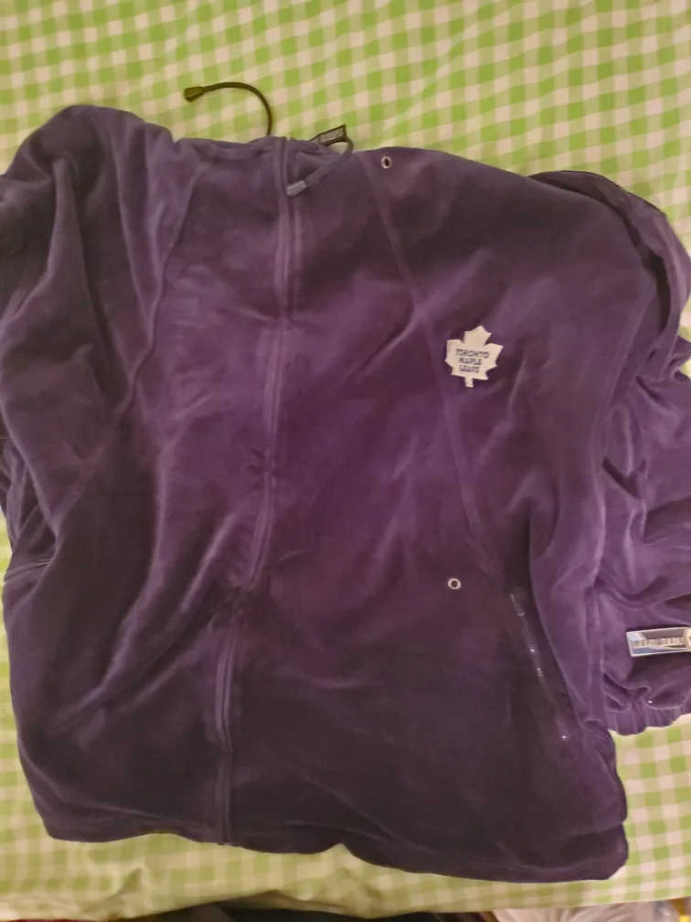 TORONTO MAPLE LEAFS TRACKSUIT image indicator(3)