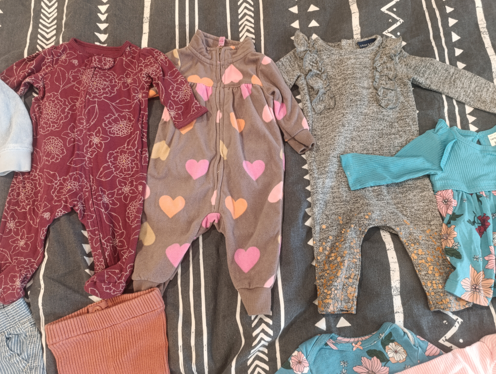 Baby Girl Clothing Bundle (Size 0-3 Months) - photo 5