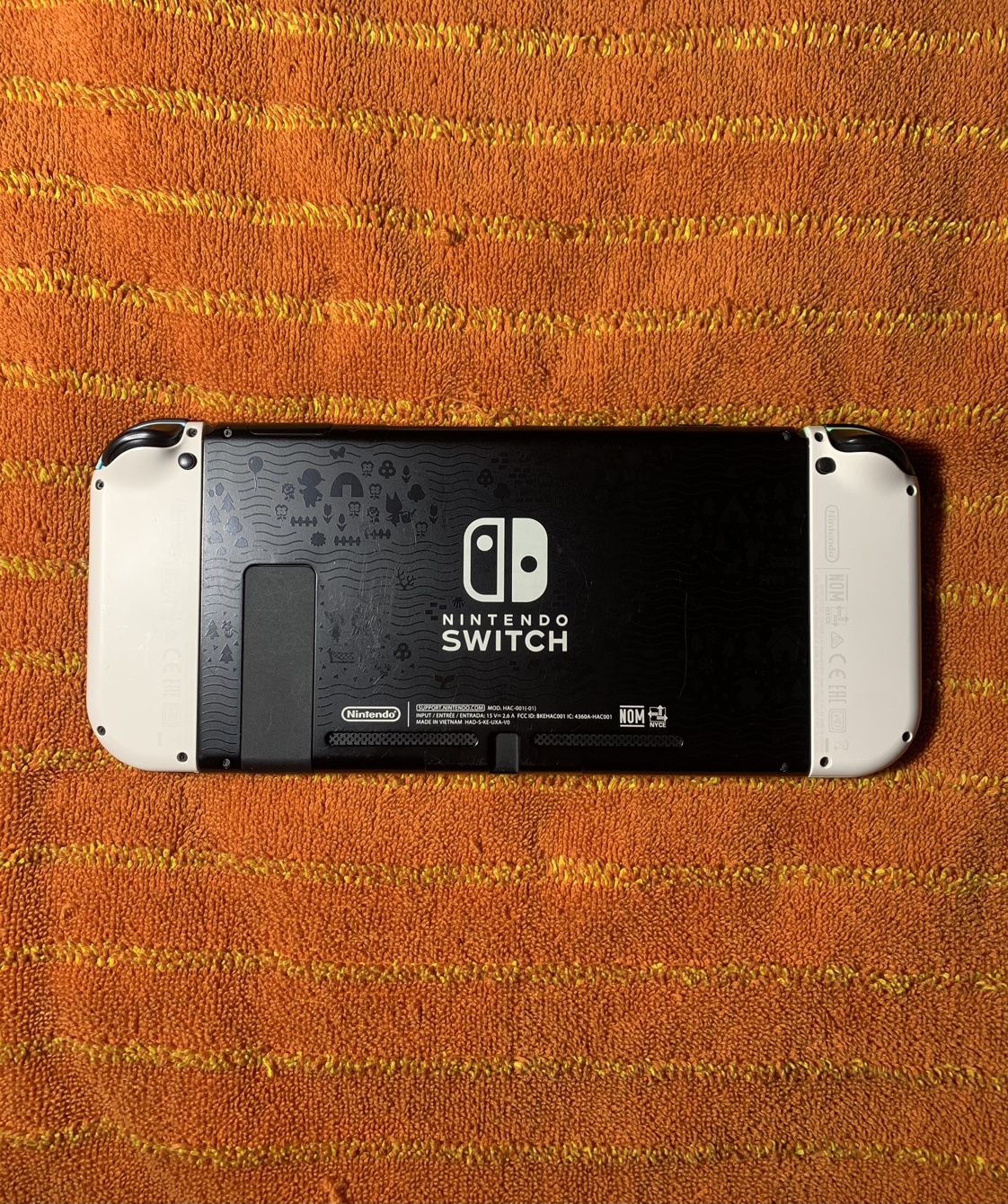 Nintendo Switch Animal Crossing Edition - photo 3