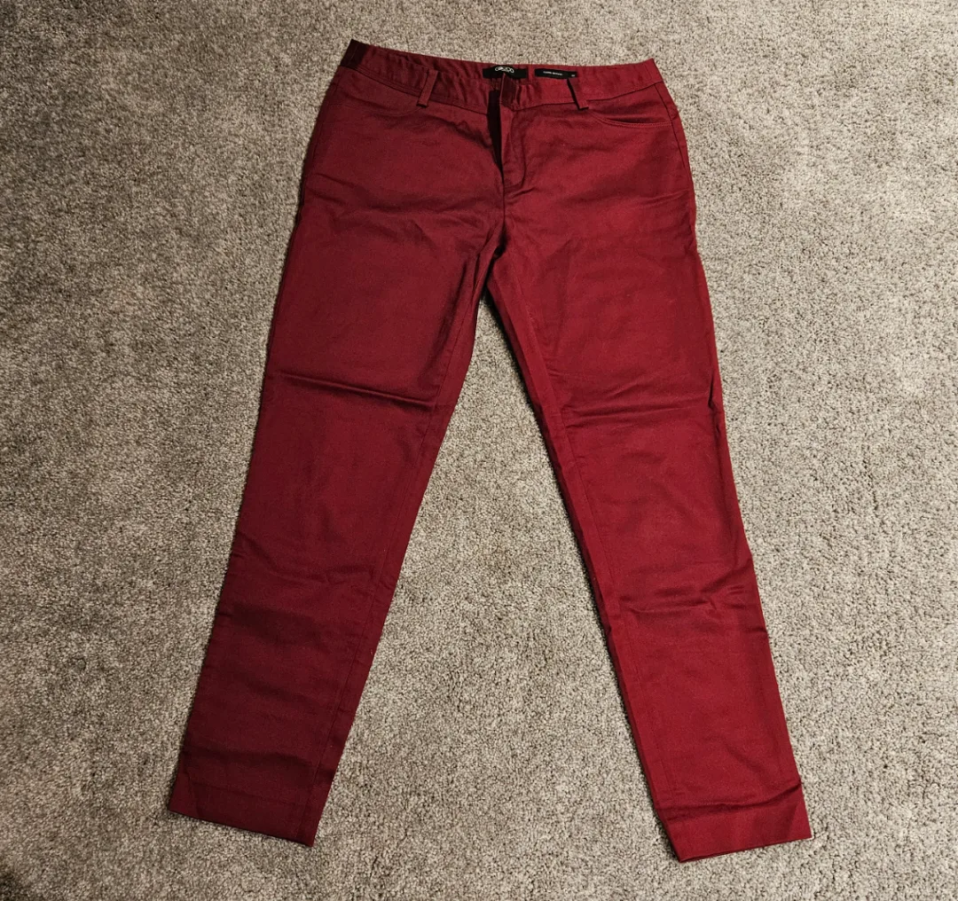Red Women's Capri Pants thumbnail