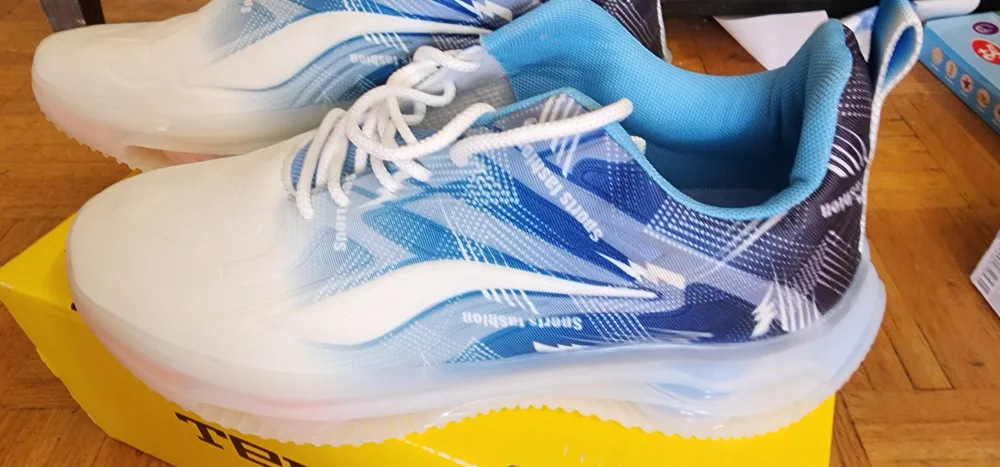 Mens Running Shoes image indicator(3)