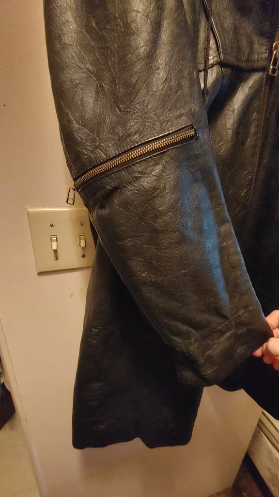 XL ladies textured black leather 3/4 length jacket with hood image indicator(3)