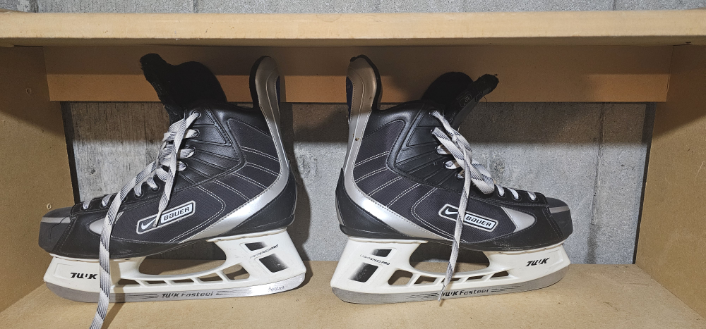 Bauer Hockey Skates size 12