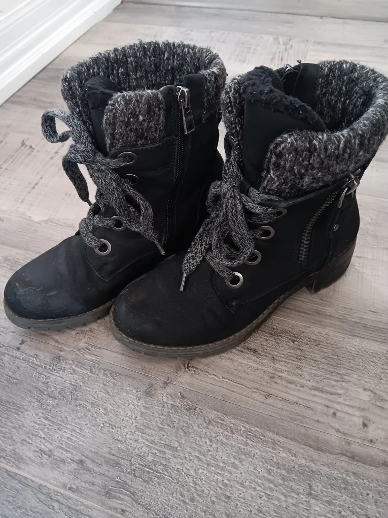 Black Lace Up Boots with Knit Cuff thumbnail