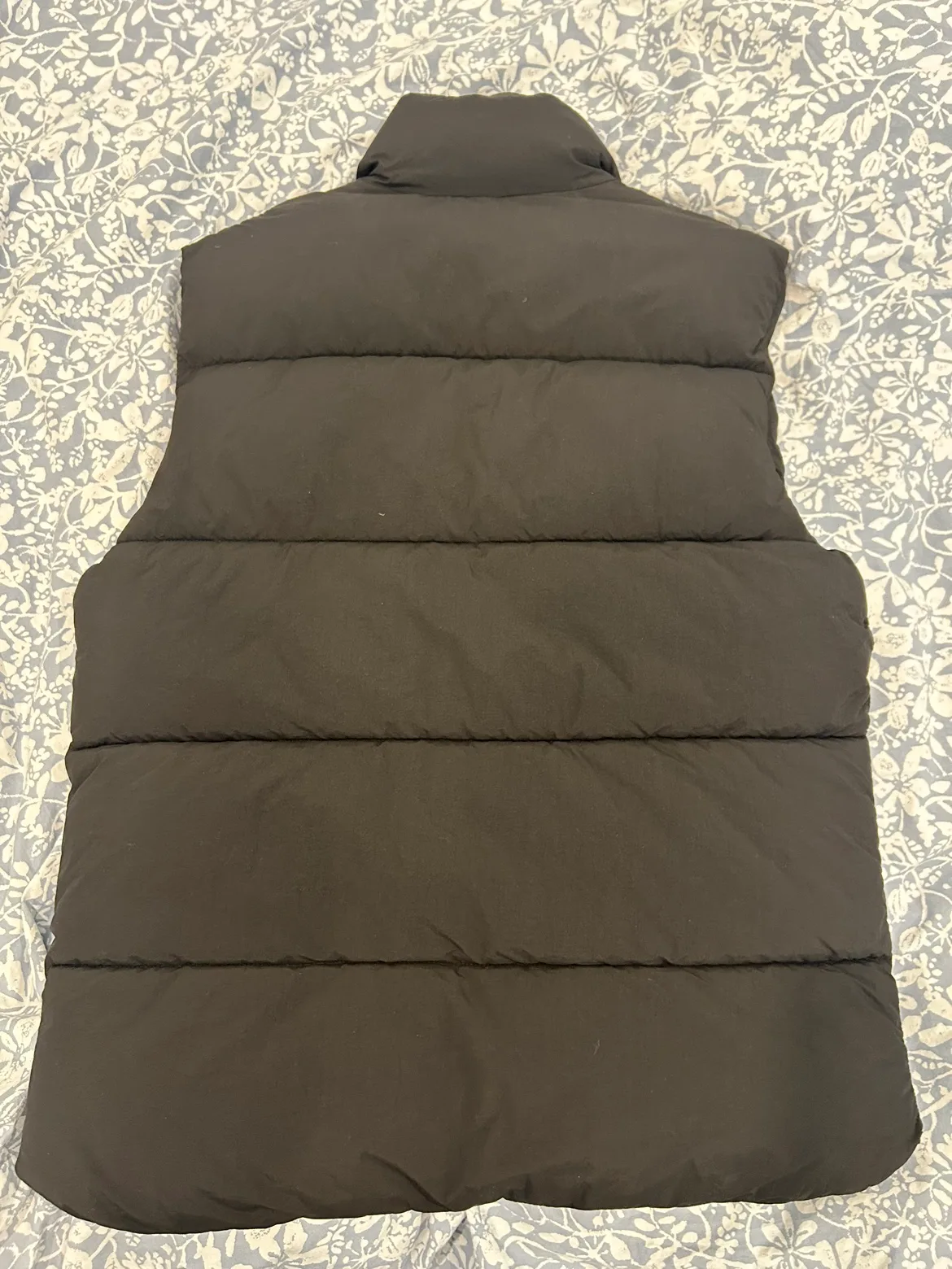 Cotton On Puffer Vest image indicator(2)