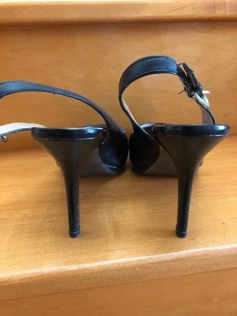 Tahari Navy Slingback Heels image indicator(7)