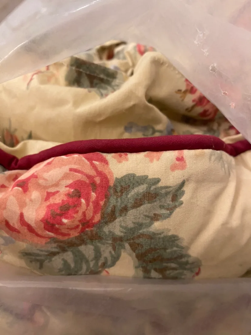 King Size Floral comforter image indicator(2)