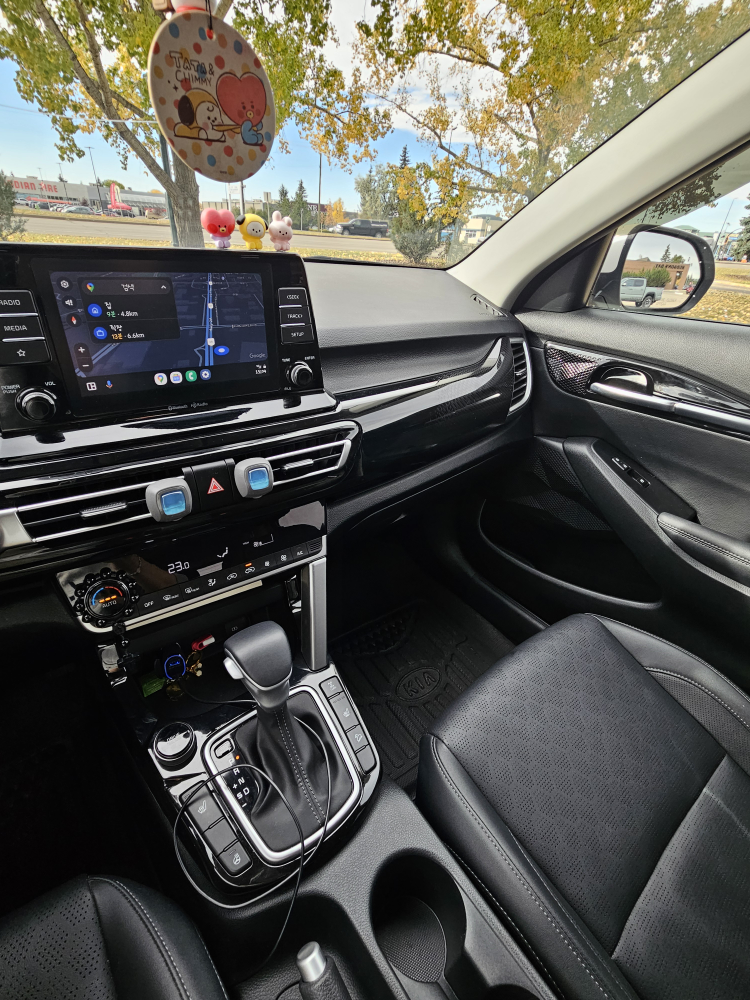 2023 Kia Seltos EX - photo 4