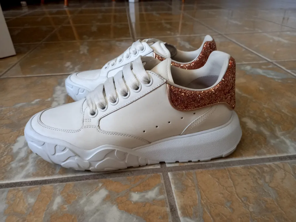 Alexander McQueen Oversized Sneakers image indicator(3)