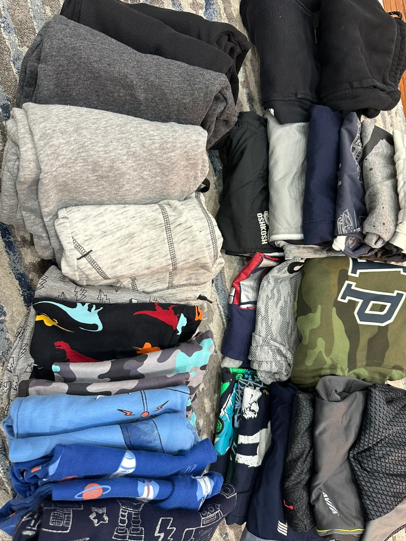 30pcs Boys' sz 10 Clothing Bundle thumbnail