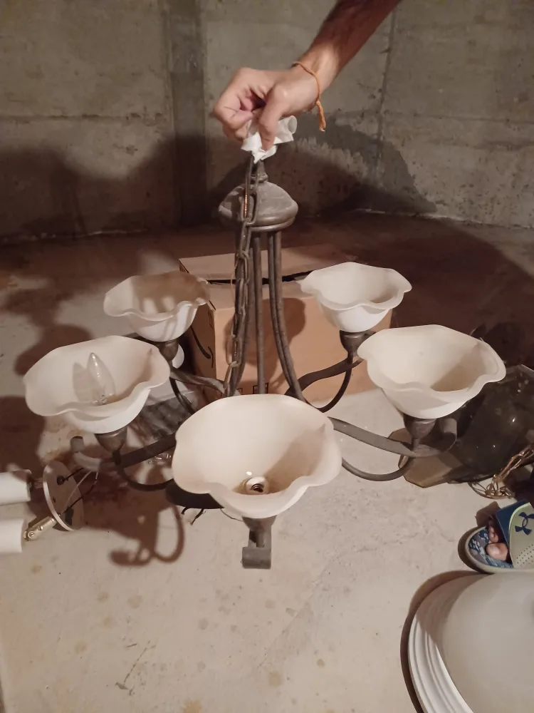 Light Fixtures image indicator(4)